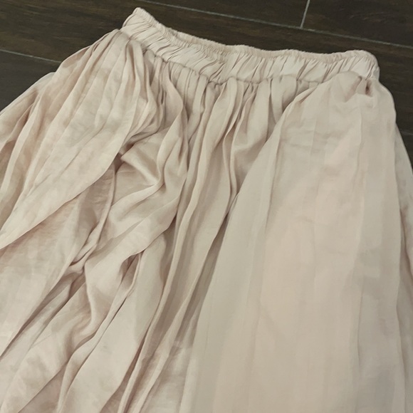 Skirt Size Small - Picture 2 of 3